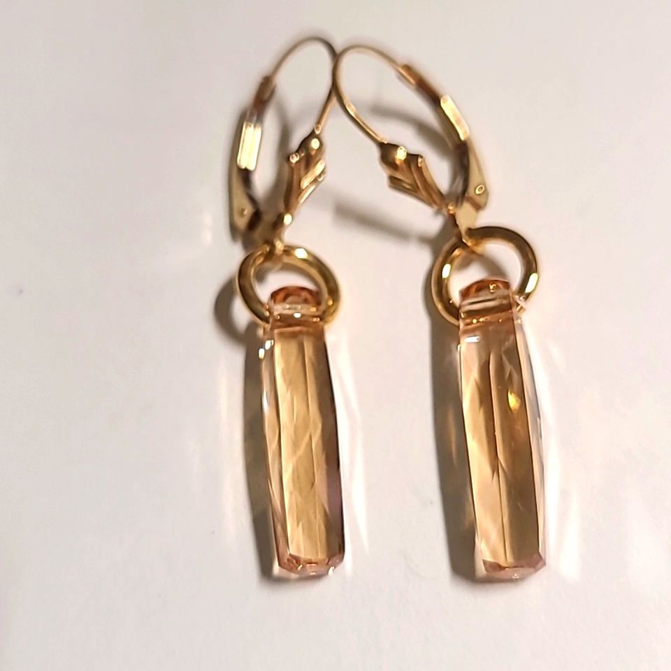 Earrings: Swarovski Citron